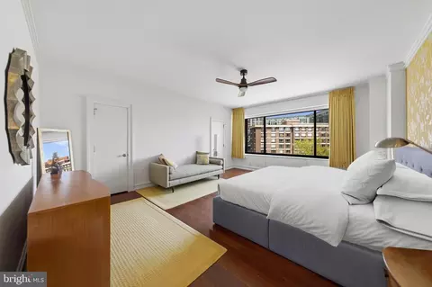 Bedroom - 2700 Calvert St NW #712, Washington, DC 20008 photo 2 of 2
