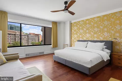 Bedroom - 2700 Calvert St NW #712, Washington, DC 20008 photo 1 of 2
