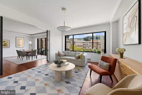 Living - 2700 Calvert St NW #712, Washington, DC 20008 photo 3 of 3
