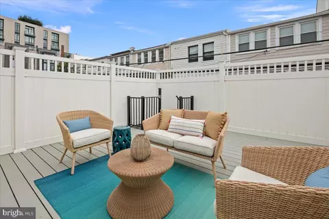 Exterior - 1163 Abbey Pl NE, Washington, DC 20002 photo 5 of 10