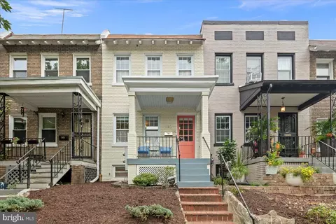 Exterior - 1163 Abbey Pl NE, Washington, DC 20002 photo 9 of 10
