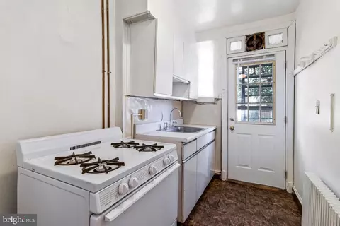 Other - 310 19th St NE, Washington, DC 20002 photo 4 of 8