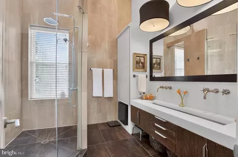Bath - 1761 Willard St NW, Washington, DC 20009 photo 2 of 4