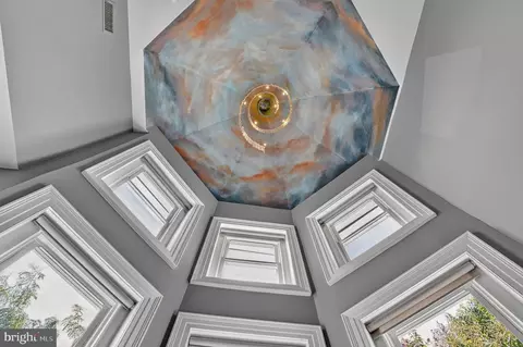 Entry Way - 1761 Willard St NW, Washington, DC 20009 photo 3 of 4