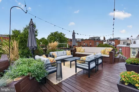 Exterior - 1761 Willard St NW, Washington, DC 20009 photo 6 of 8