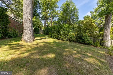 Exterior - 4508 28th NW, Washington, DC 20008 photo 6 of 9