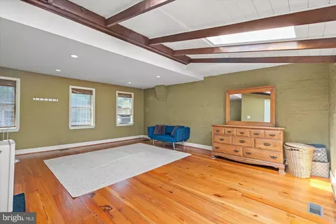 Other - 207 10th St SE, Washington, DC 20003 photo 13 of 17