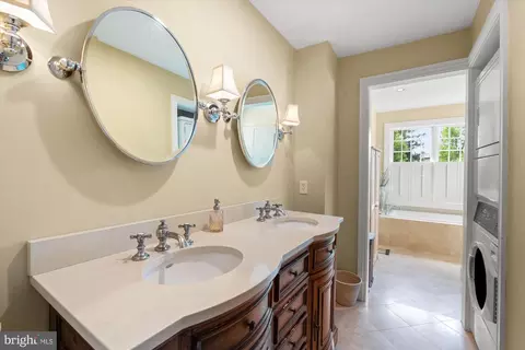 Other - 207 10th St SE, Washington, DC 20003 photo 10 of 17