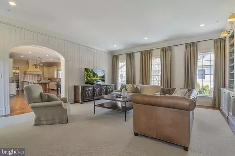 Living - 1935 Foxview Cir NW, Washington, DC 20007 photo 1 of 1