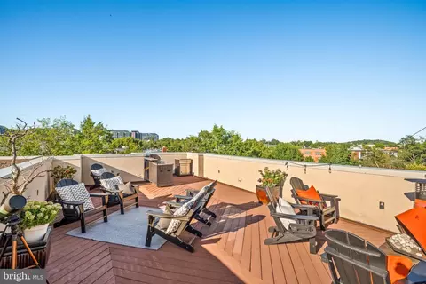 Exterior - 507 K St NE #2, Washington, DC 20002 photo 2 of 6