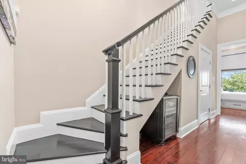 Entry Way - 507 K St NE #2, Washington, DC 20002 photo 4 of 4