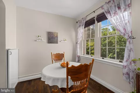 Dining - 2737 Devonshire Pl NW #322, Washington, DC 20008 photo 3 of 3