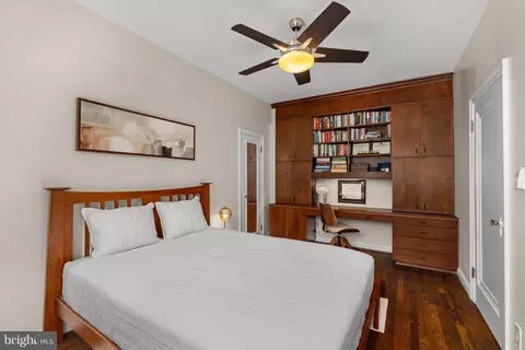 Bedroom - 2737 Devonshire Pl NW #322, Washington, DC 20008 photo 3 of 3