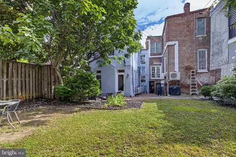 Exterior - 213 5th St SE, Washington, DC 20003 photo 4 of 4