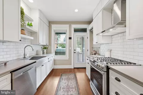 Kitchen - 503 I St NE, Washington, DC 20002 photo 1 of 2
