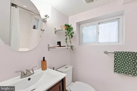 Bath - 503 I St NE, Washington, DC 20002 photo 3 of 3