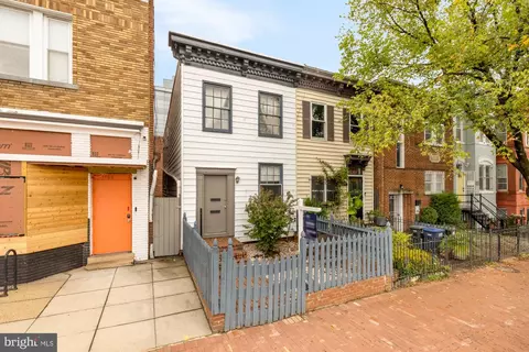 Exterior - 1102 K St SE, Washington, DC 20003 photo 7 of 7