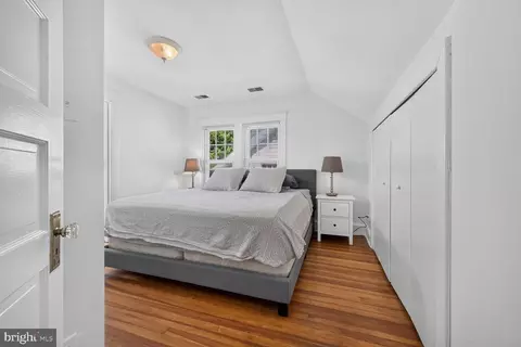 Bedroom - 4423 P St NW, Washington, DC 20007 photo 4 of 5