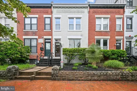 1328 G St SE, Washington, DC 20003