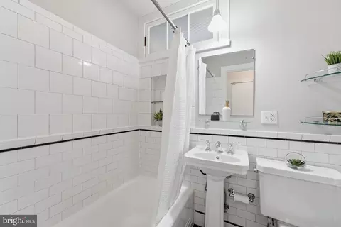 Bath - 1405 E Capitol St SE #3, Washington, DC 20003 photo 1 of 1