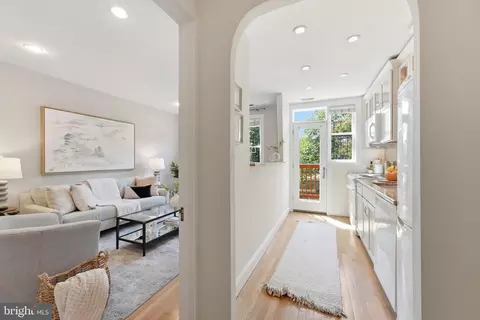 Entry Way - 1405 E Capitol St SE #3, Washington, DC 20003 photo 1 of 5