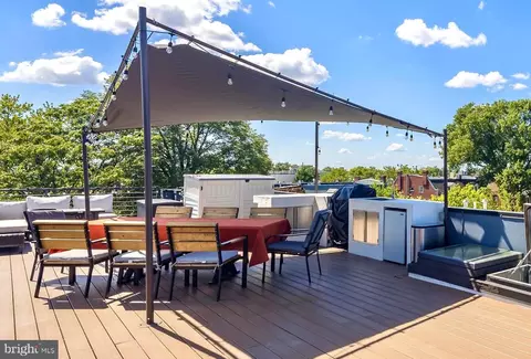 433 Park Rd NW #2, Washington, DC 20010