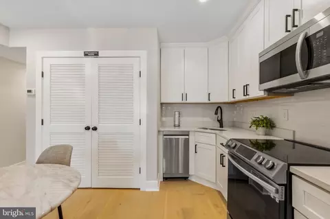 Other - 1013 17th Pl NE #4, Washington, DC 20002 photo 8 of 10