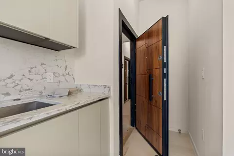 Entry Way - 2117 M St NE #31, Washington, DC 20002 photo 4 of 6