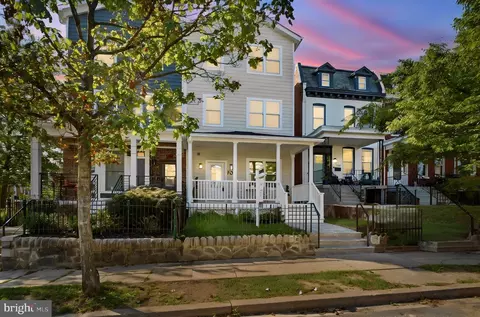 702 Randolph St NW #2, Washington, DC 20011
