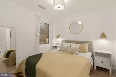 Bedroom - 4013 Davis Pl NW #1, Washington, DC 20007 photo 1 of 3
