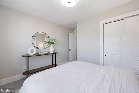 Bedroom - 635 20th St NE, Washington, DC 20002 photo 3 of 5