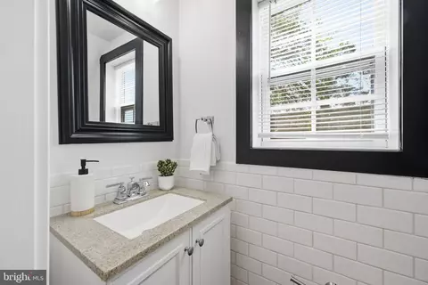 Bath - 635 20th St NE, Washington, DC 20002 photo 1 of 3