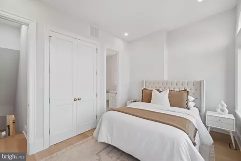 Bedroom - 626 A St NE, Washington, DC 20002 photo 5 of 5