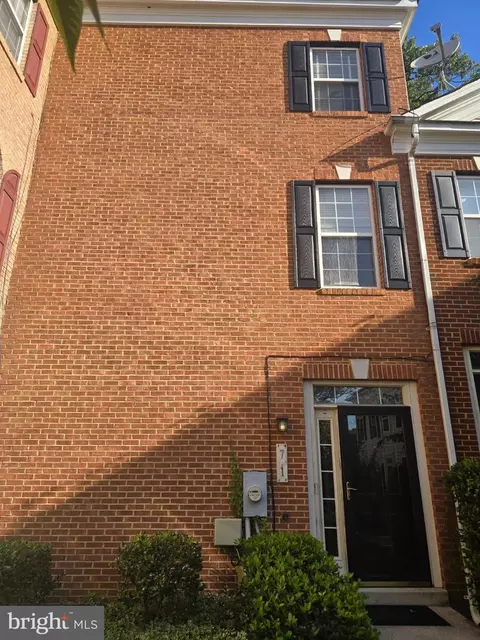 71 Danbury St SW, Washington, DC 20032