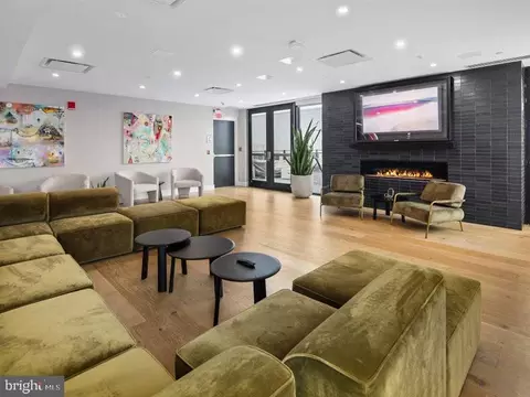 Living - 37 L St SE #706, Washington, DC 20003 photo 4 of 5