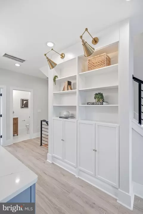 Entry Way - 163 U St NE #2, Washington, DC 20002 photo 2 of 4