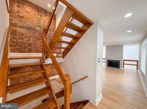 Entry Way - 724 13th St NE, Washington, DC 20002 photo 2 of 3