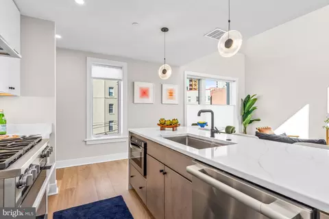 Kitchen - 1820 19th St NW #4, Washington, DC 20009 photo 2 of 3