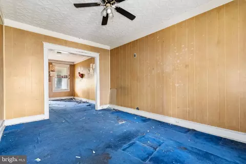 Living - 325 Bryant St NE, Washington, DC 20002 photo 1 of 1