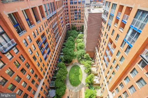 Exterior - 631 D St NW #643, Washington, DC 20004 photo 7 of 9