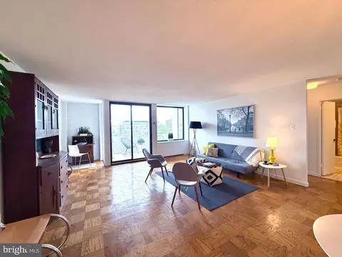 1245 4th St SW #E800, Washington, DC 20024