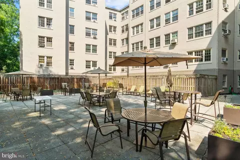 Exterior - 2737 Devonshire Pl NW #26, Washington, DC 20008 photo 2 of 3