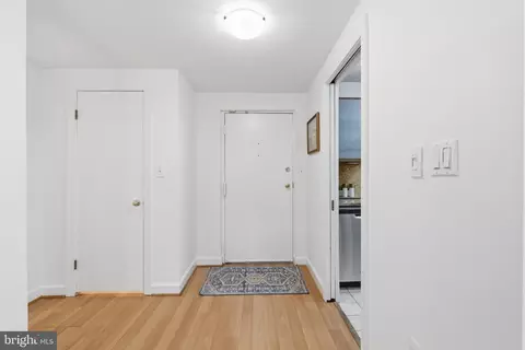 Entry Way - 2737 Devonshire Pl NW #26, Washington, DC 20008 photo 1 of 2