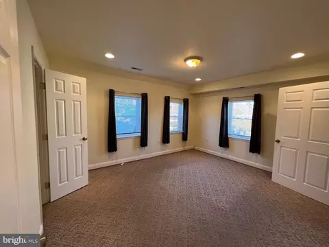 Bedroom - 1819 D St NE, Washington, DC 20002 photo 2 of 3