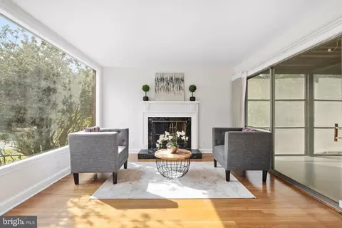 6912 Greenvale St NW, Washington, DC 20015