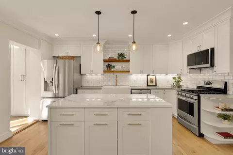 1840 Irving St NW, Washington, DC 20010