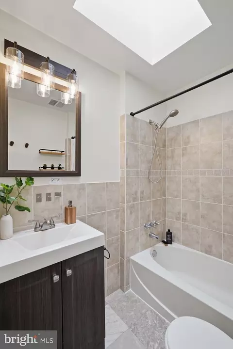 Bath - 2319 3rd St NE, Washington, DC 20002 photo 3 of 4