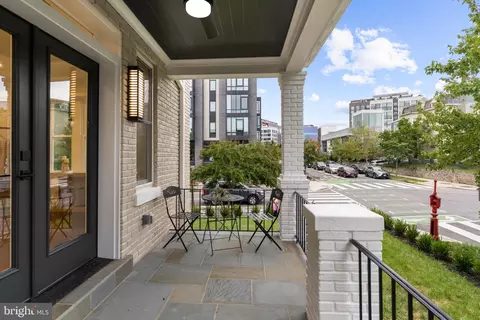 Exterior - 307 M St NE, Washington, DC 20002 photo 6 of 10