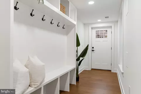 Entry Way - 307 M St NE, Washington, DC 20002 photo 11 of 13