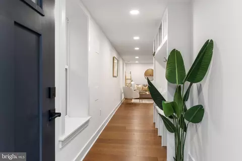 Entry Way - 307 M St NE, Washington, DC 20002 photo 12 of 13